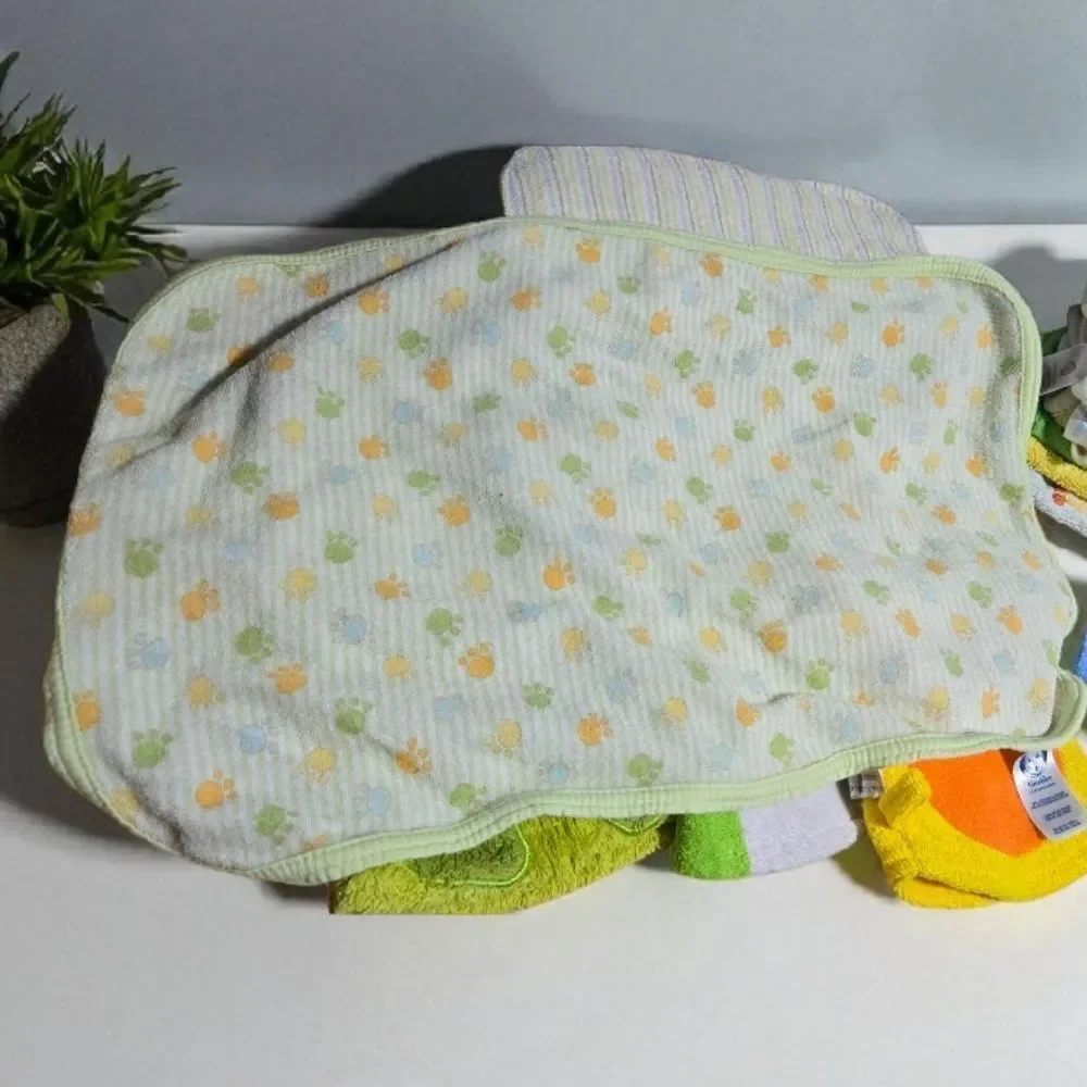 Frog Duck Baby Bath Set Huge 31pc Lot Washcloths Mitt Puppets Unisex Variety